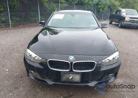 2013 BMW 328I xDrive z USA, uszkodzony, nr VIN WBA3B5C58DF598267